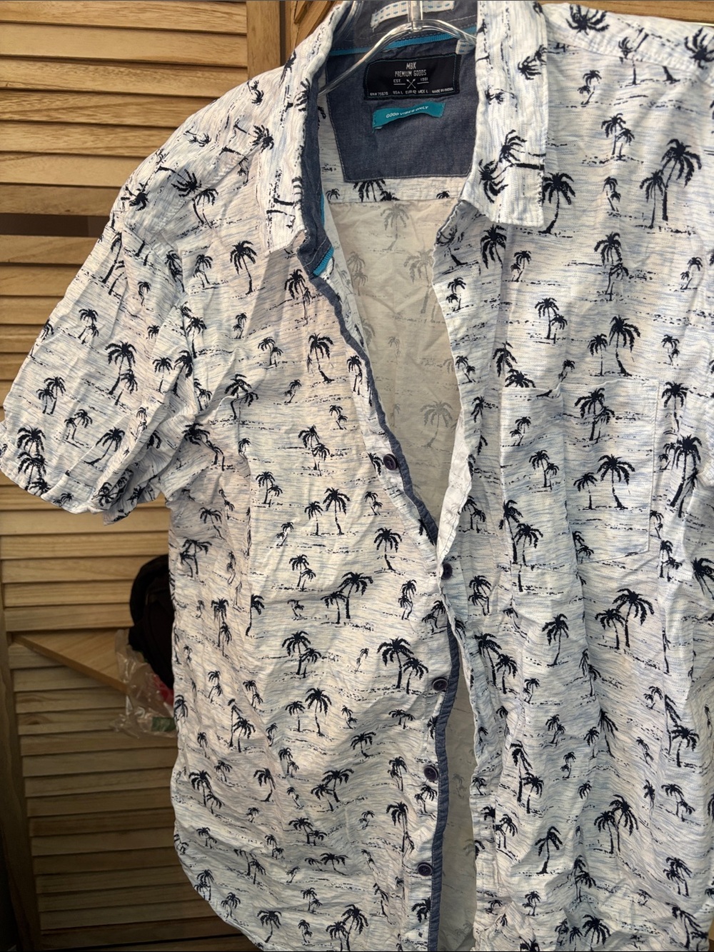 MBX White Short-Sleeve Palm-Print Button-Down Shirt Large